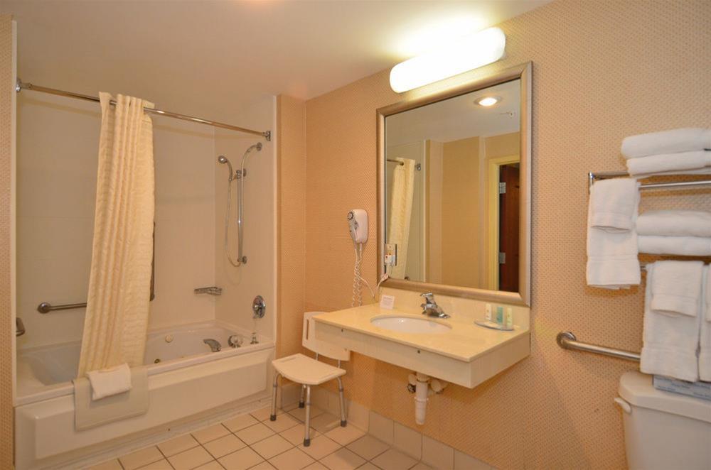 Comfort Inn & Suites Lantana - West Palm Beach South Eksteriør bilde