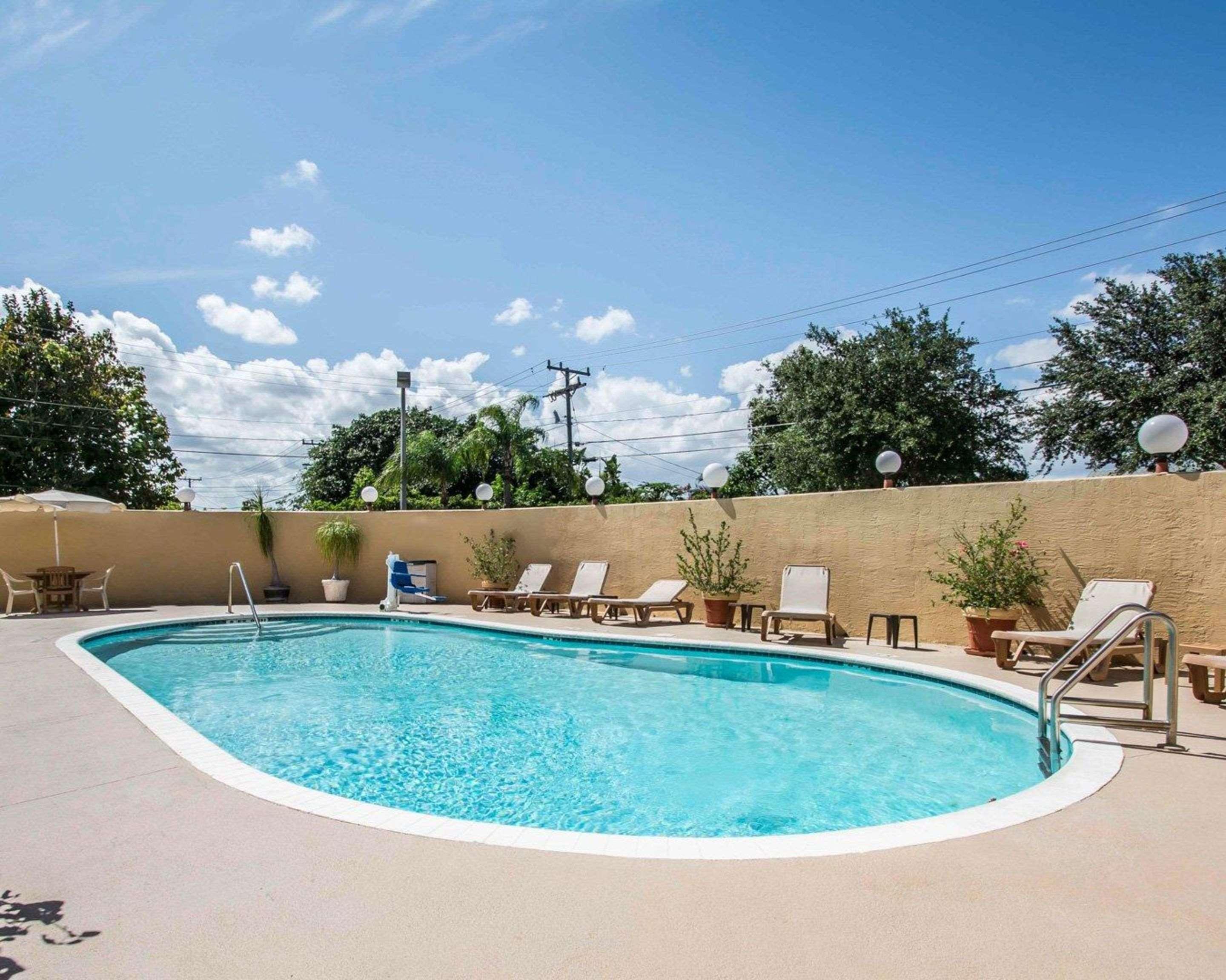 Comfort Inn & Suites Lantana - West Palm Beach South Eksteriør bilde