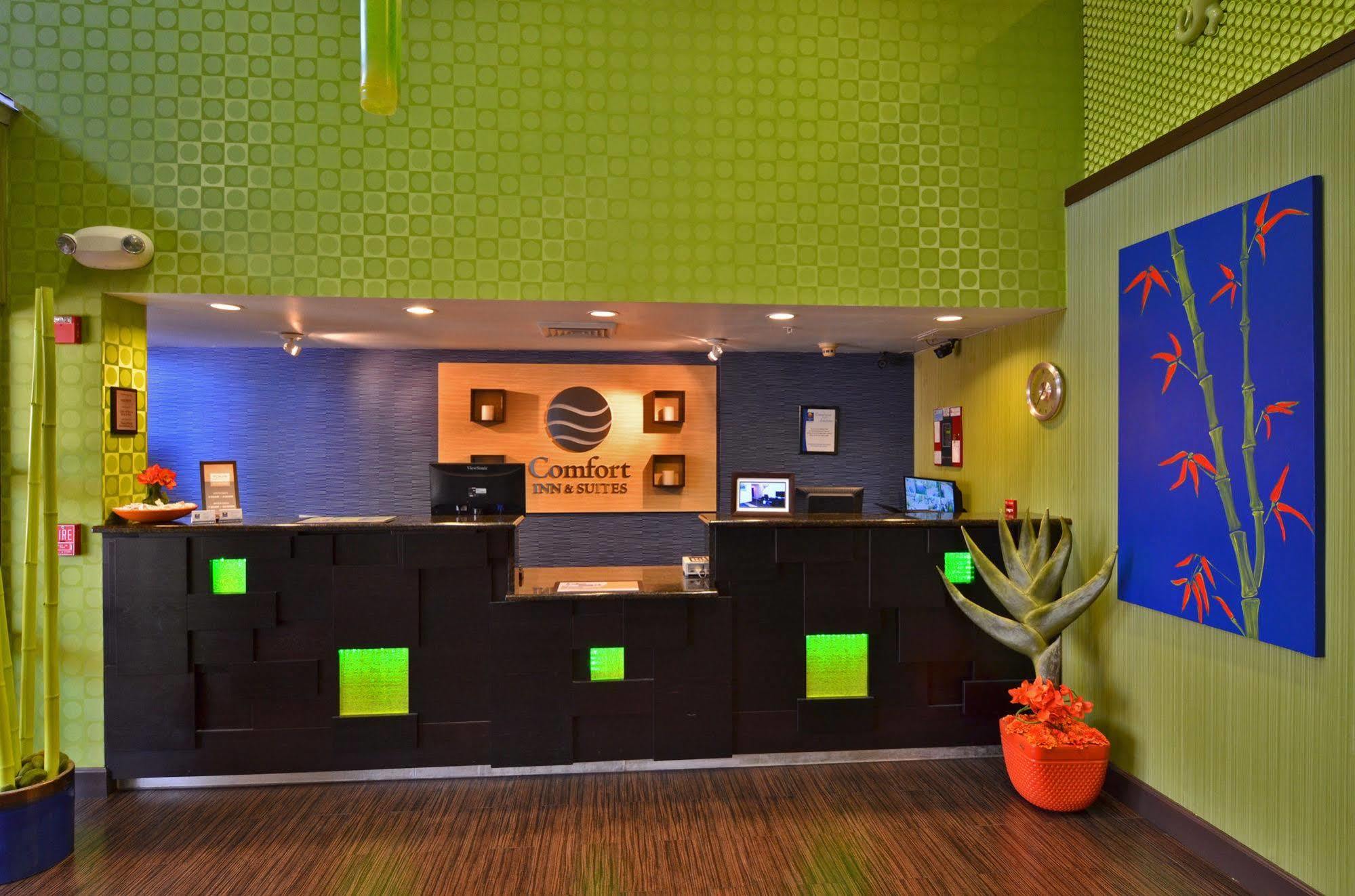 Comfort Inn & Suites Lantana - West Palm Beach South Eksteriør bilde